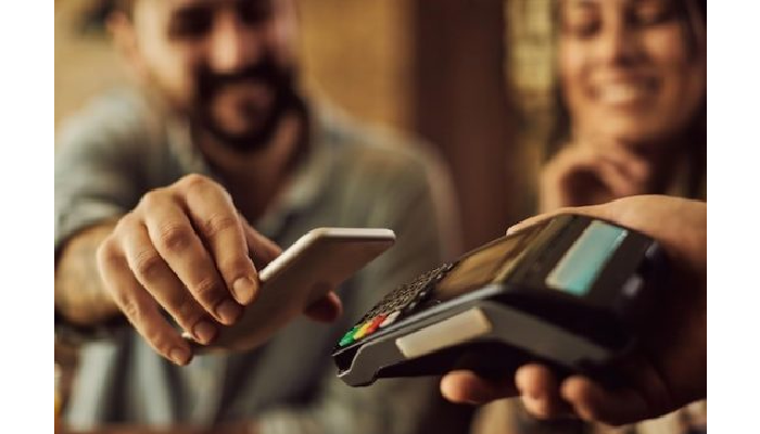 Streamline Business Transactions With A Portable Card Machine in Uk