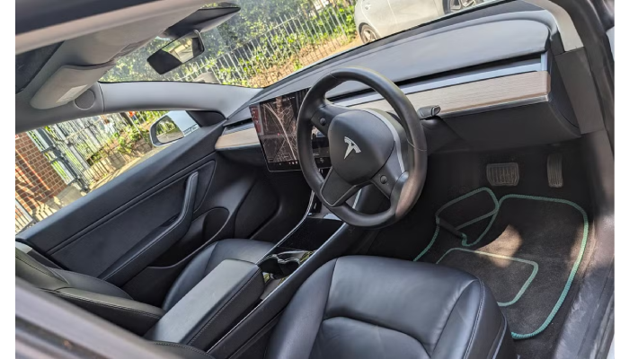 What To Do If You Get Into An Accident While Renting A Car?