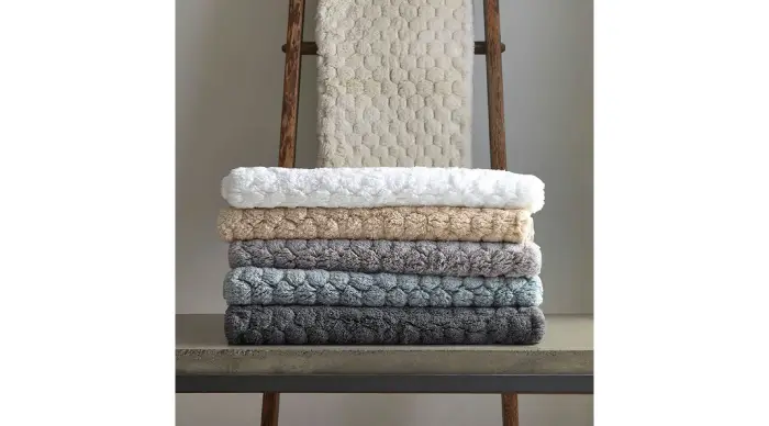 How to Wash Matouk Bath Towels for Lasting Softness?