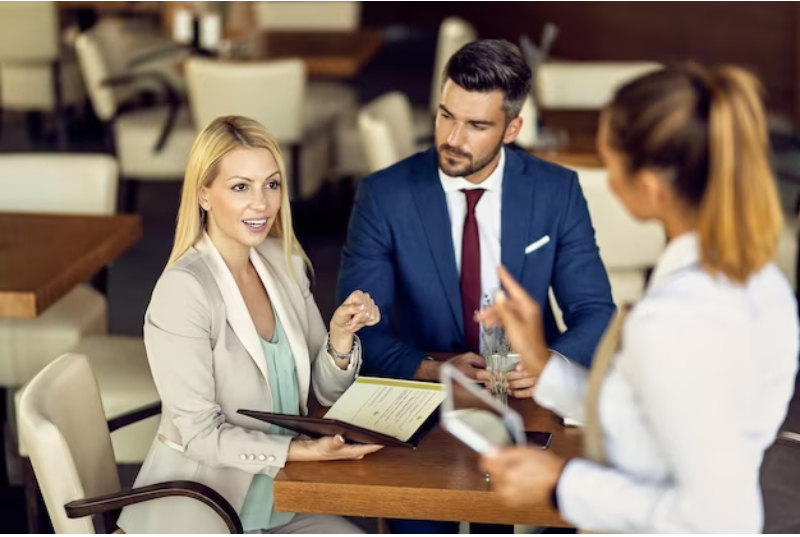 hospitality advisory services
