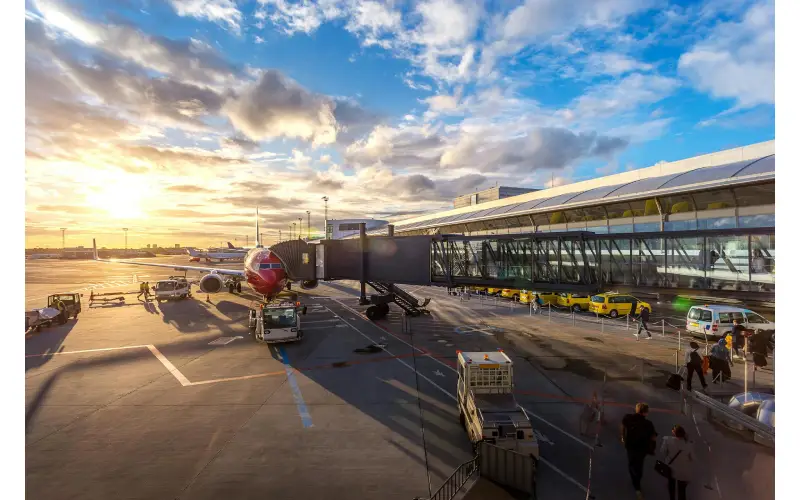 dulles airport transportation