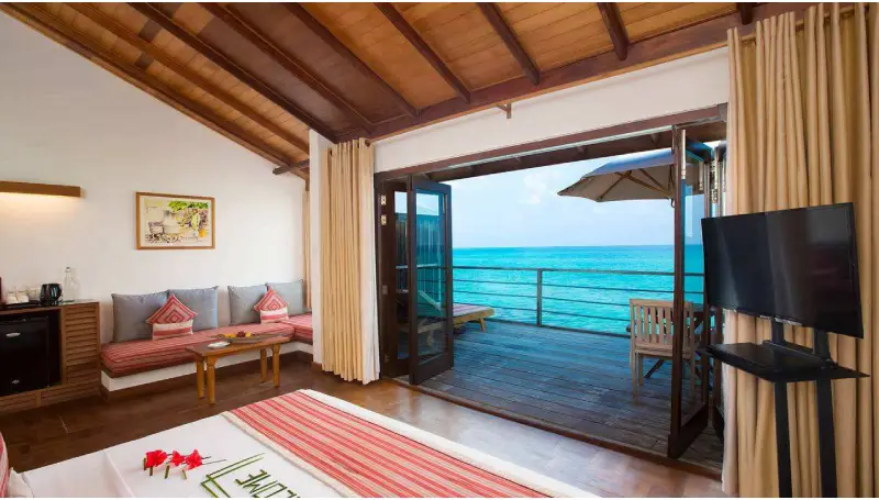 Maldives luxury resort